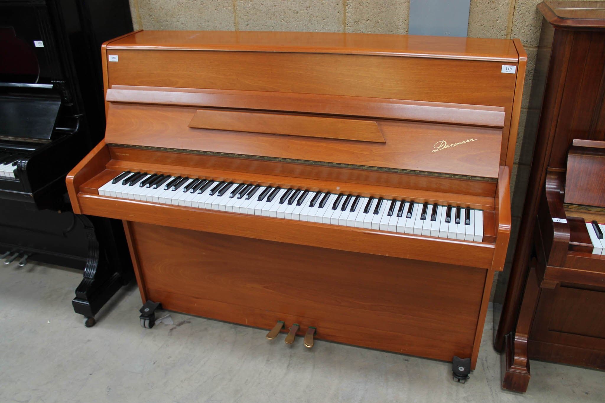 Danemann Klavier
